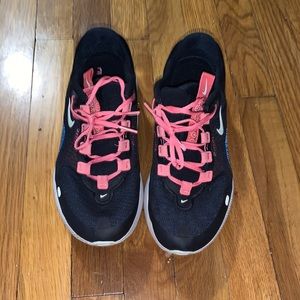 Nike React Escape Run Women’s Running Shoes